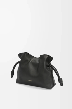 Loewe Мини-клатч Flamenco из телячьей кожи наппа, черный