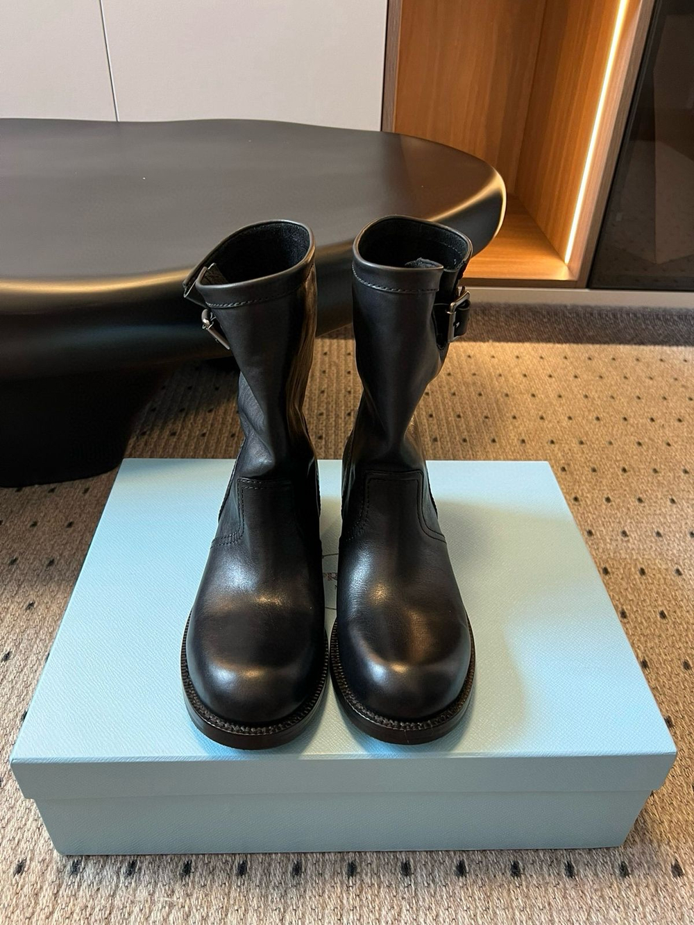 Ботинки Prada