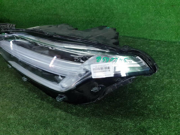 Фара левая Volvo XC90 2 (2014-2019) LED