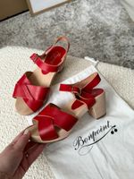 Новые кожаные босоножки Bonpoint, 34