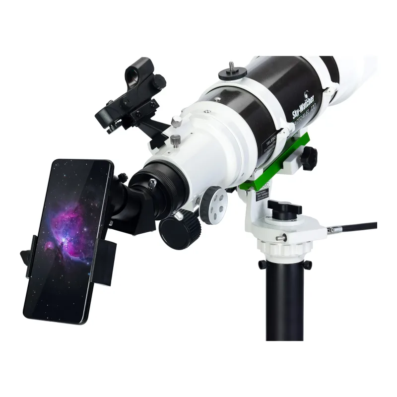 Телескоп Sky-Watcher StarTravel BK 120 AZ PRONTO на треноге Star Adventurer - смартфон на адаптере у окуляра