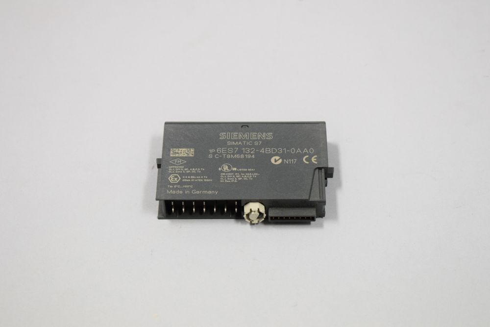 SIEMENS 6ES7132-4BD31-0AA0