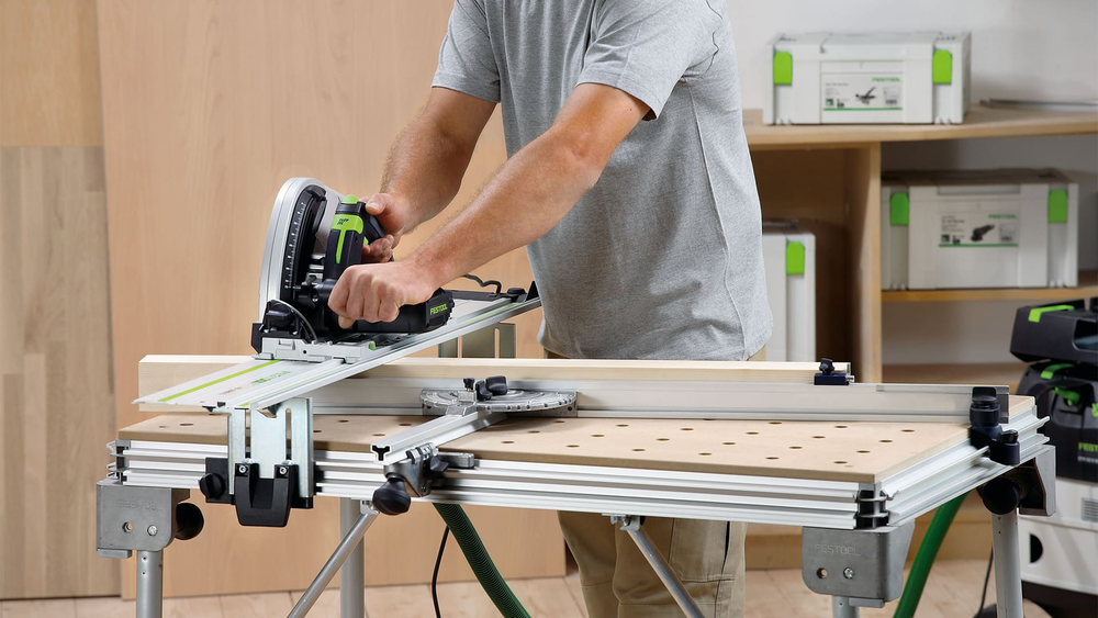 Комплект PROFI профессиональных инструментов Festool для Мастерской: Пила погружная с шиной-направляющей TS 55 577010, Торцовочная пила с протяжкой KS 120 REB KAPEX 575302, Акк. дрель-шуруповёрт T 18+3 HPC 4,0 I-Plus 576446, Вертикальный фрезер OF 1400 576207, Фрезер дюбельный DOMINO DF 500 Q-Plus 576413, Пылеудаляющий аппарат Cleantec CTL 26 EI 26 л L 577898, Стол рабочий многофункциональный MFT/3 495315 N089-7AM