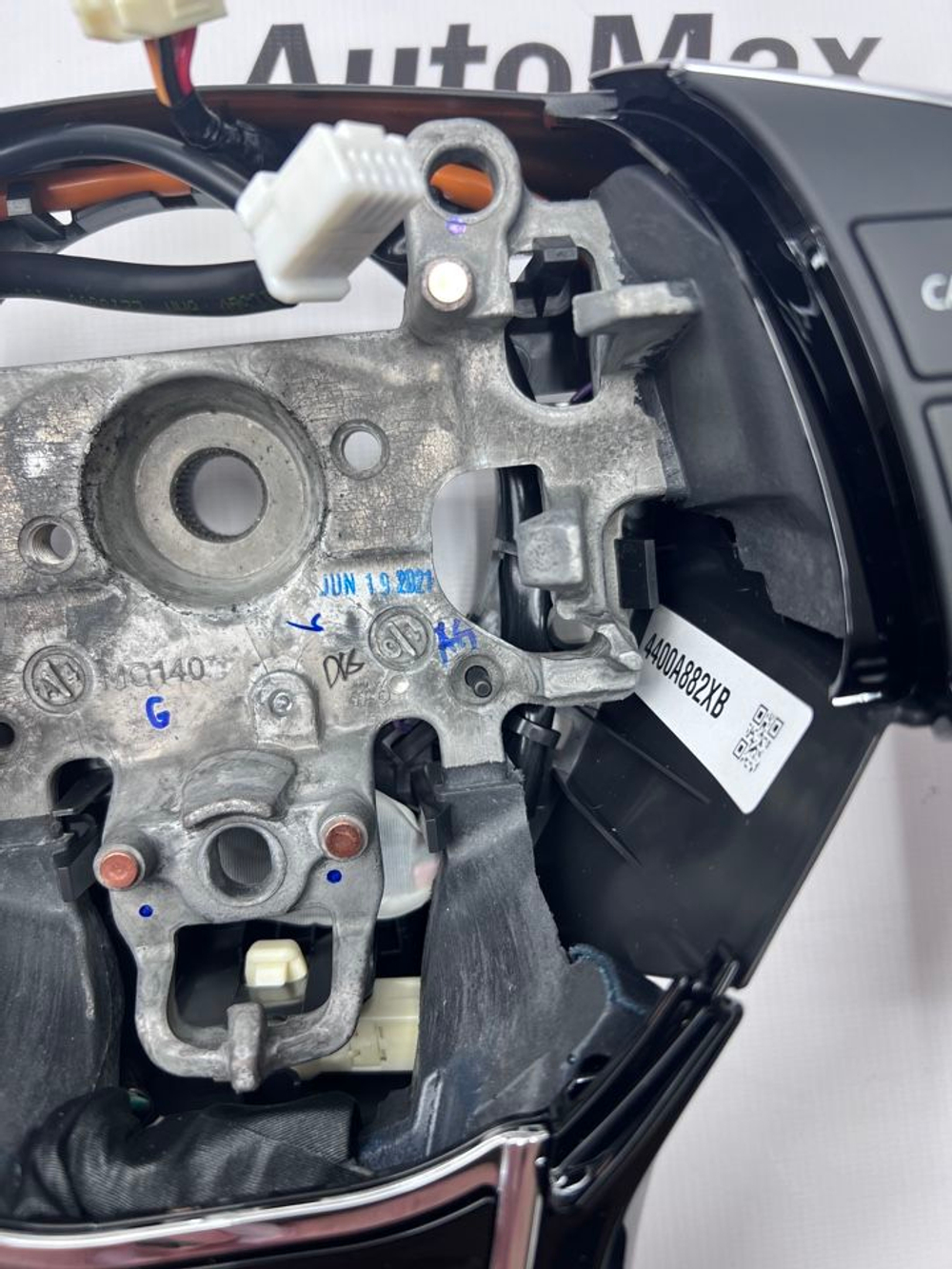 Руль с обогревом Mitsubishi Outlander 3 4400A882XB. Оригинал.