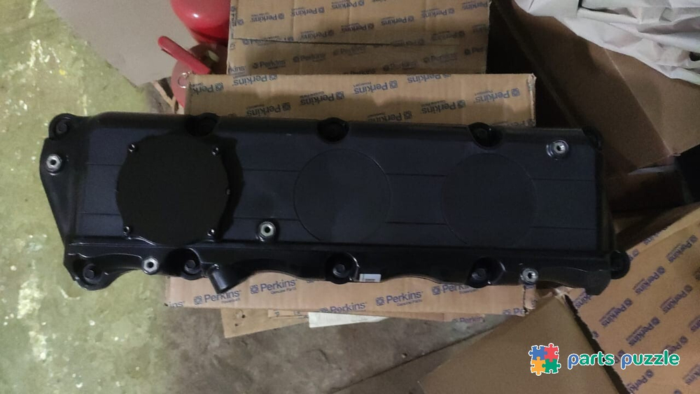 Крышка клапанная в сборе с прокладкой / CYL HEAD COVER ASSY АРТ: T417478