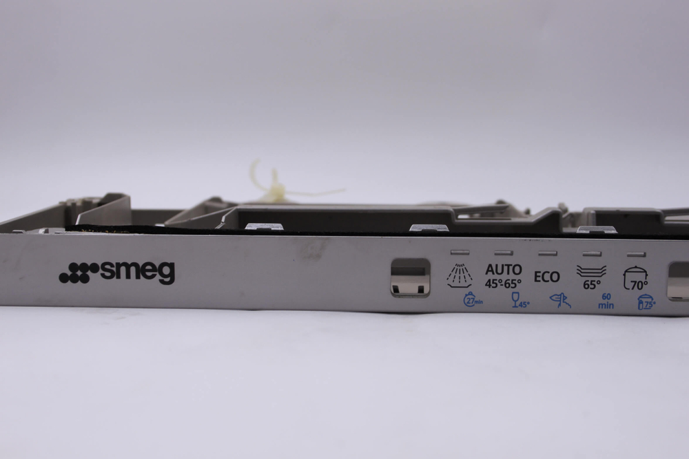 Пластик посудомоечной машины Smeg STL323BQLH