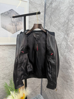 Куртка бомбер Kiton