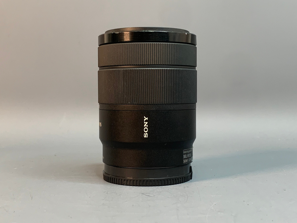 Sony E 18-135mm F3.5-5.6 OSS
