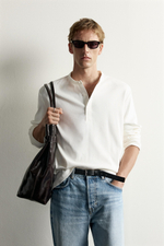 ФУТБОЛКА RELAXED FIT С ВОРОТНИКОМ НА ПУГОВИЦАХ — ZARA
