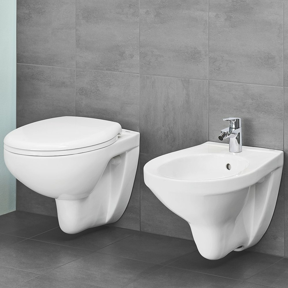 Комплект унитаза с инсталляцией Grohe Solido Compact 39586000 с сиденьем Микролифт и клавишей смыва Хром