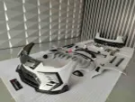 Широкий обвес с выхлопной системой для Lamborghini Urus 2018+ Ламборгини Урус