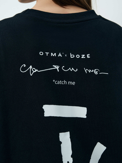 Футболка оверсайз "OTMA x BOZE"