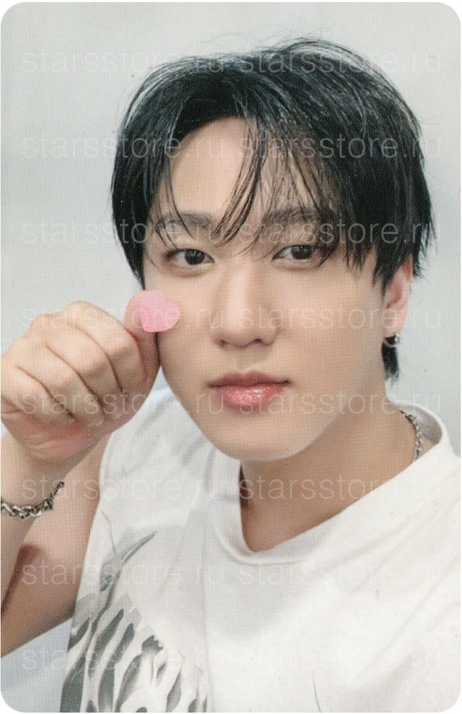Фотокарта Changbin STRAY KIDS - KARMA (SOUNDWAVE) Фотокарта Changbin STRAY KIDS - KARMA (SOUNDWAVE)