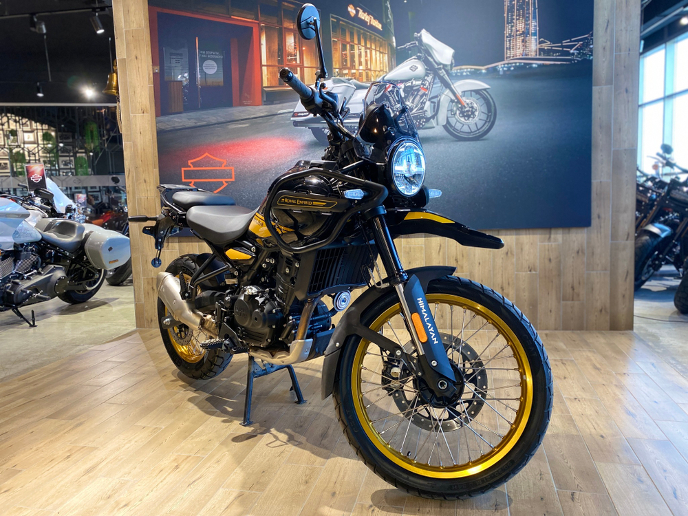 Royal Enfield Himalayan 450 Hanle Black (Premium / бескамерные шины) 2025