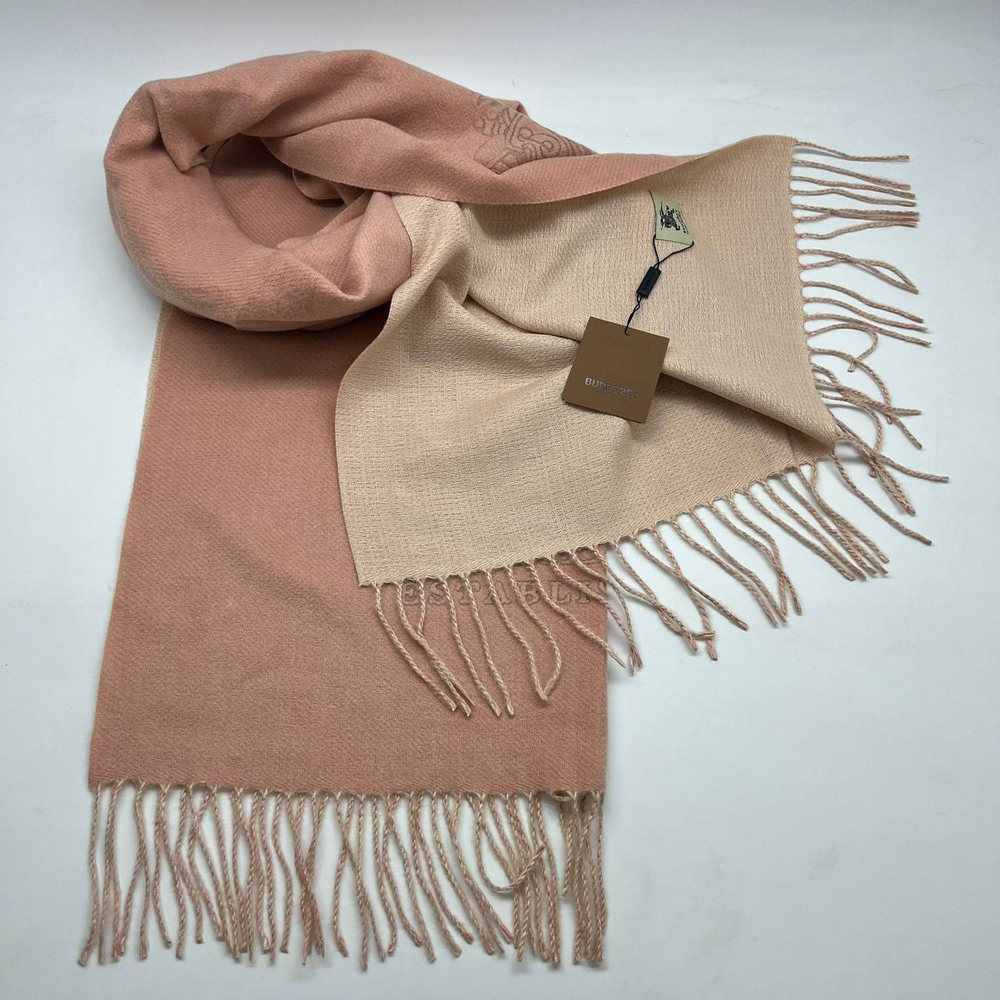 Палантин Burberry