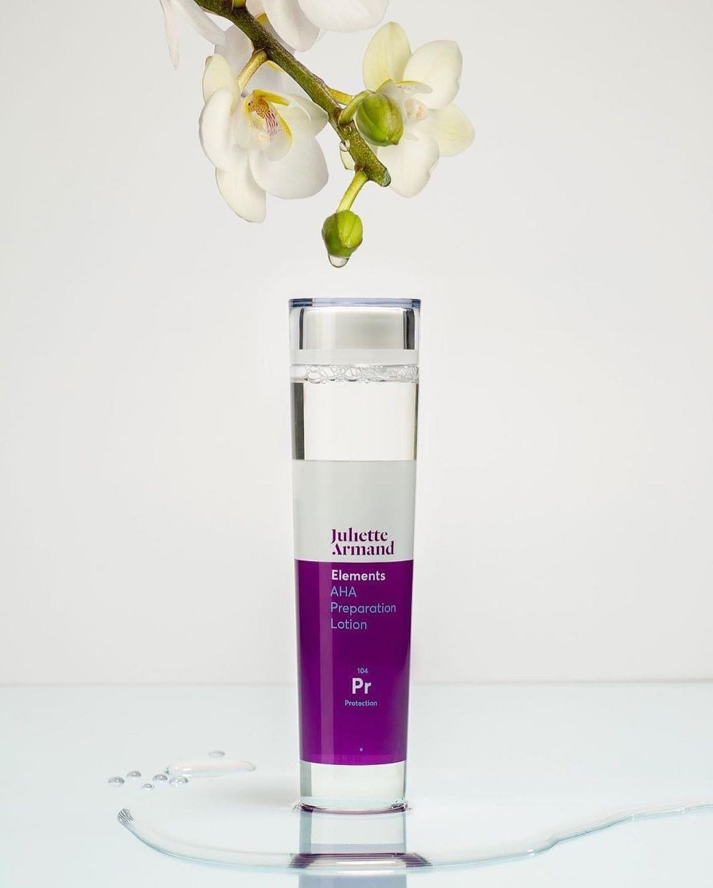 AHA Preparation Lotion Лосьон с AHA кислотами, JULIETTE ARMAND. Лосьон для всех типов кожи. Не содержит спирт. Активизирует обновление кожи, повышает ее тонус и тургор.