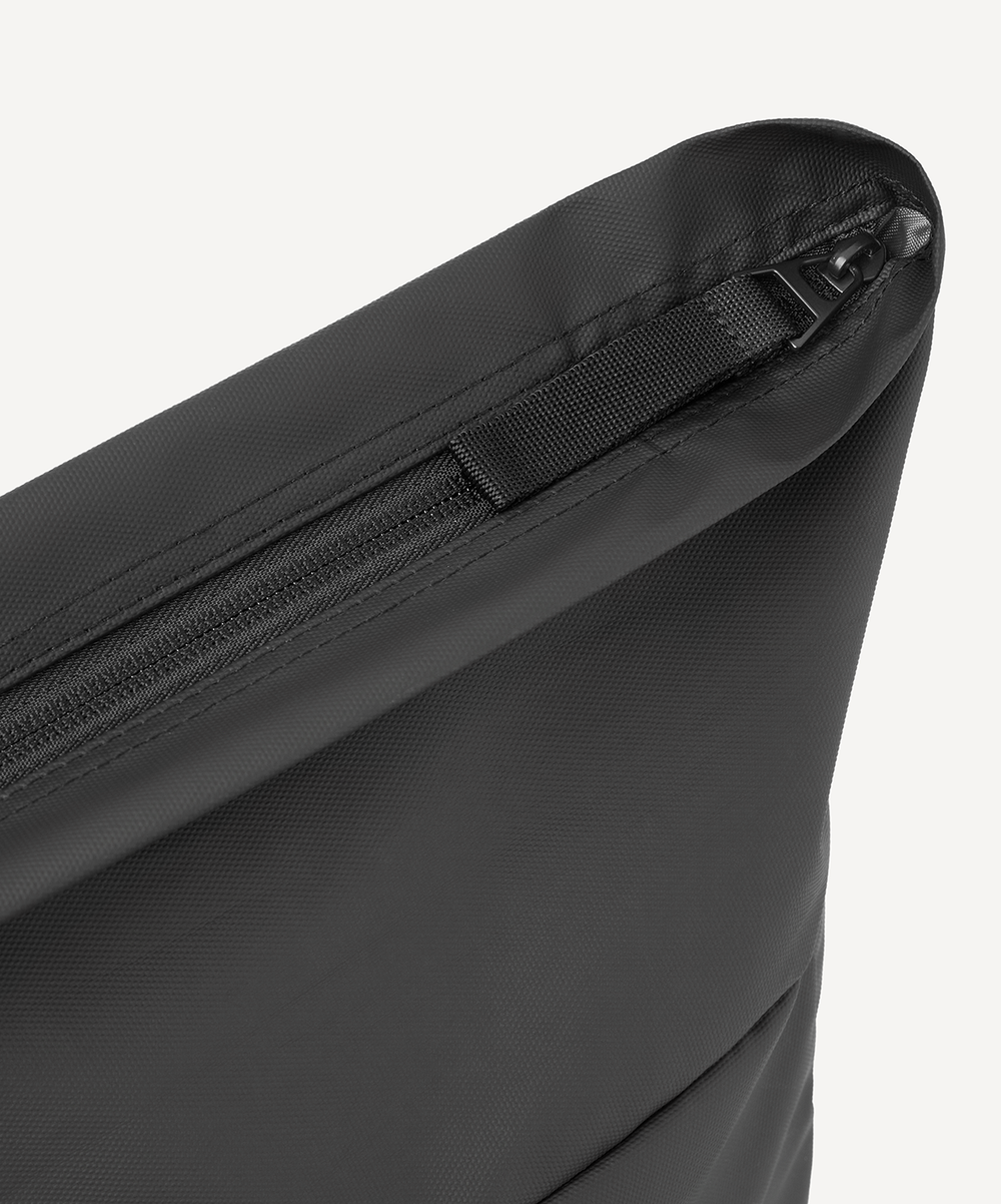 Рюкзак JOGEL Power Inside Roll Backpack, черный