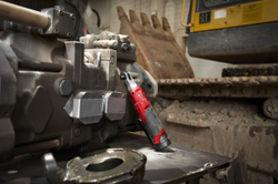 Аккумуляторная трещотка Milwaukee M12 FHIR38-0 FUEL 4933478172