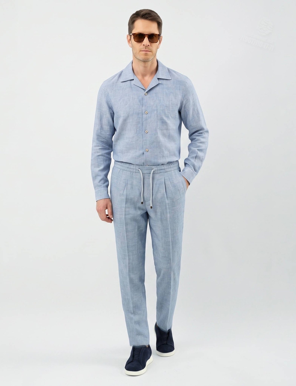 Льняной костюм Brunello Cucinelli