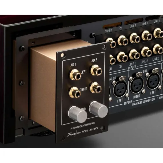 Accuphase C-2900 Gold