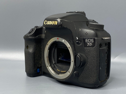 Canon EOS 7D — 230 832 кадра, не работает вспышка