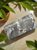 Компактный кошелек из натуральной кожи серый