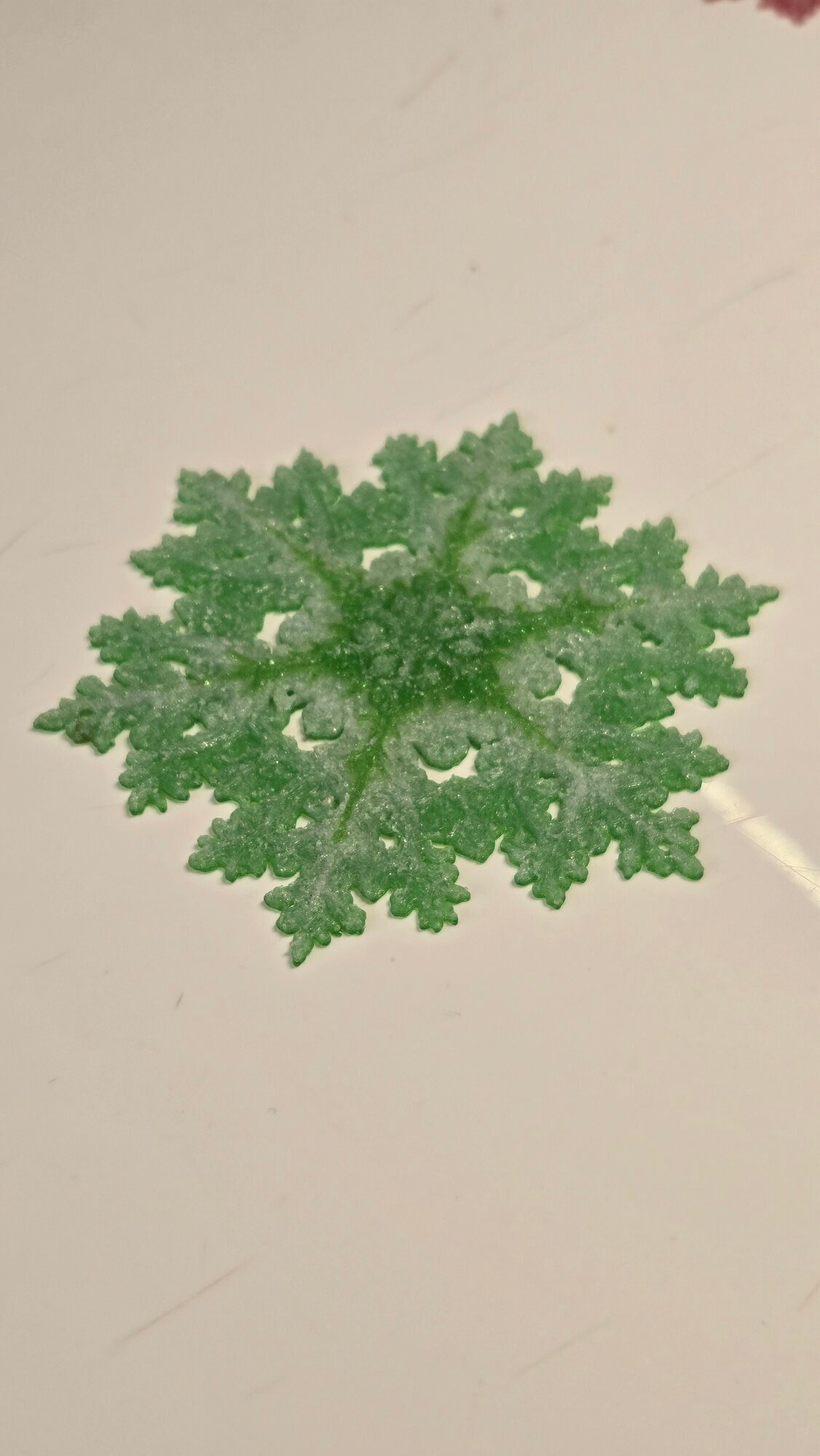 Новогодний магнит на холодильник снежинка, 3D печать, 10 см., зеленая