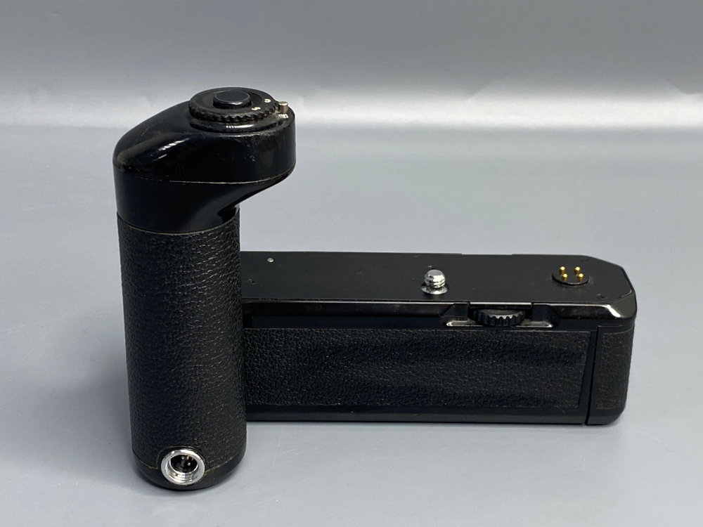 Nikon MD-12