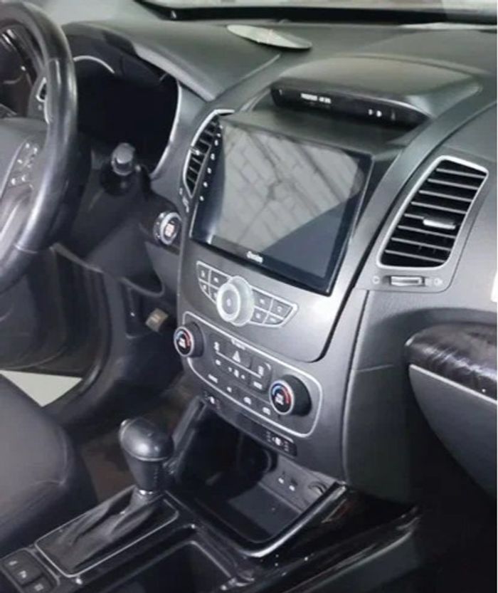 Магнитола для KIA Sorento 2012-2016 (климат на ШГУ) - Kuberg QLed+2K, Android 13, Быстрейшая, CarPlay, 4G SIM-слот