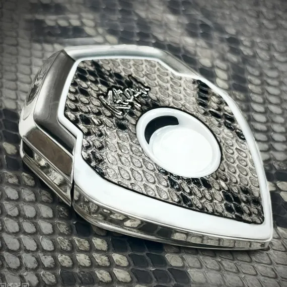 T10 Bespoke Edition Pitone Dargento
