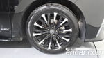 Toyota Alphard 2.5 HEV Executive AWD — 2025