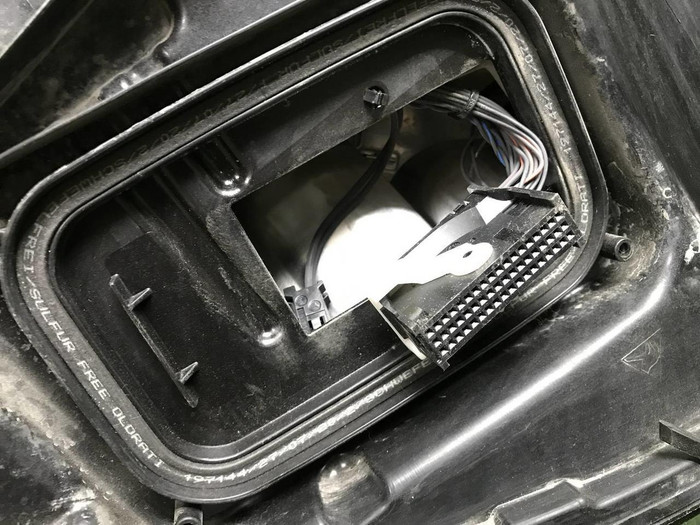 Фара левая Mercedes E W213 (2020-2023) LED