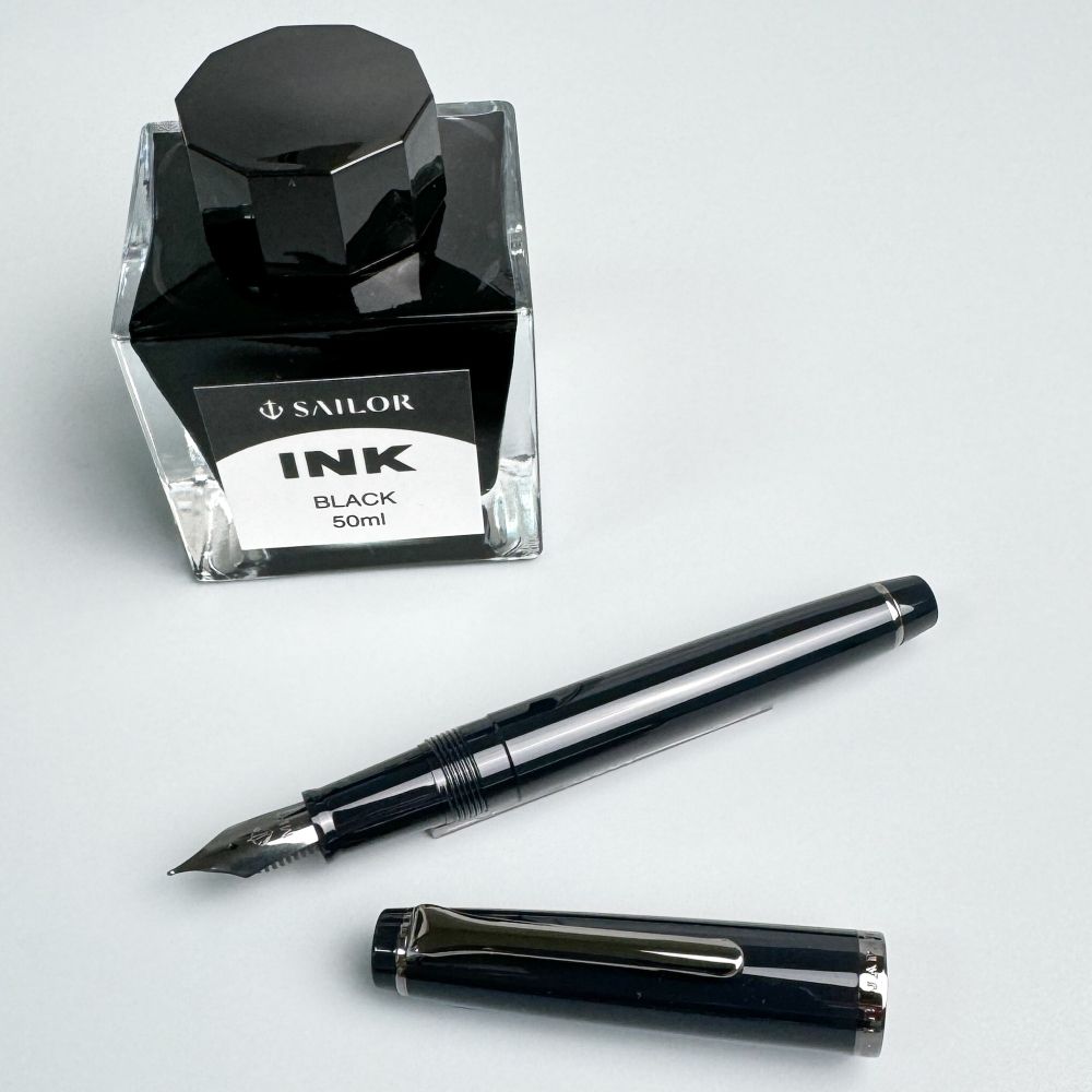 Ручка перьевая Sailor Lecoule All Black IP MF (11-0332-320) 5