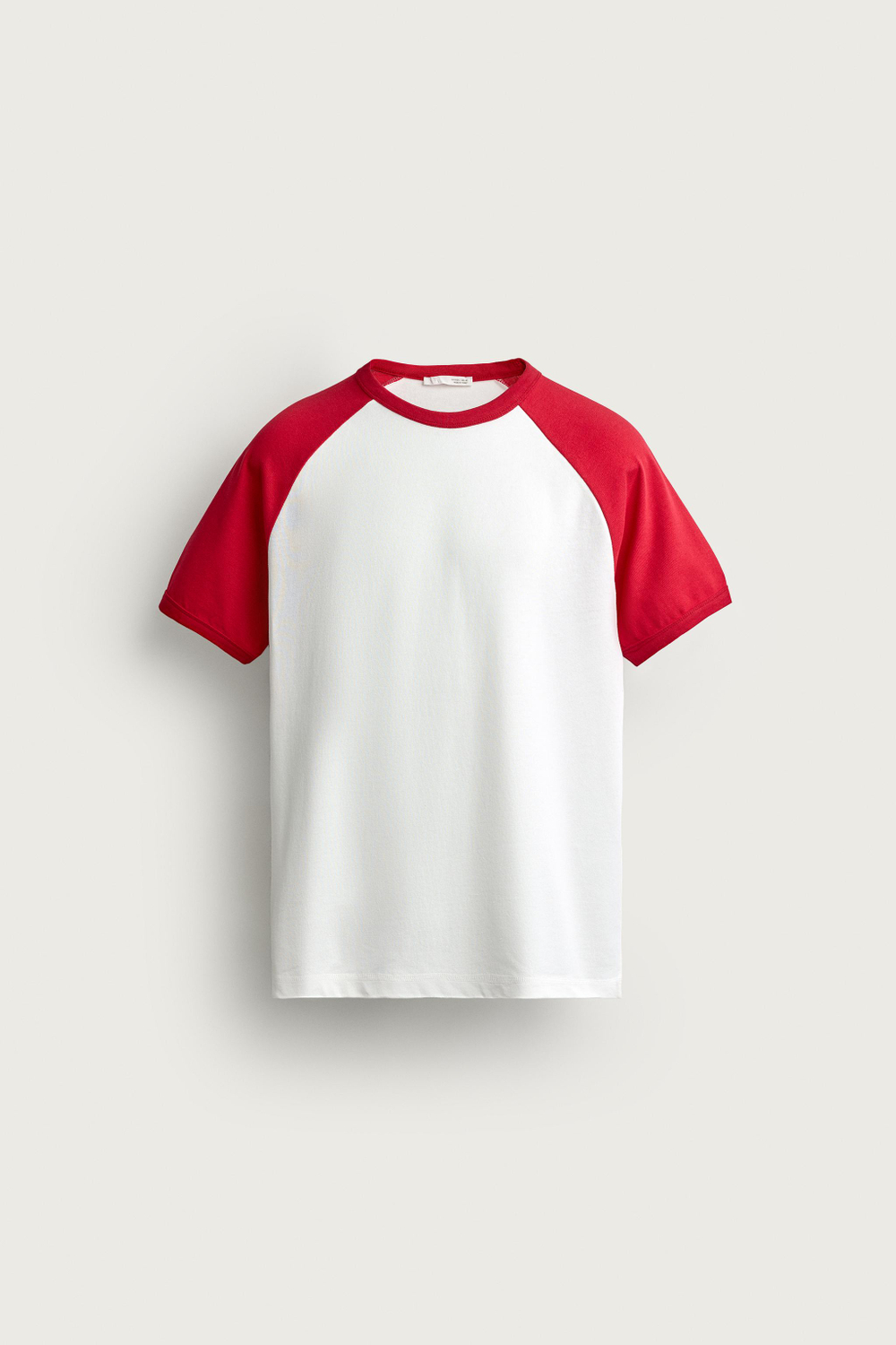 ФУТБОЛКА RELAXED FIT В СТИЛЕ КОЛОР-БЛОК — ZARA · 0761/300