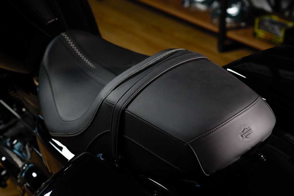 Street Glide Black Edition 2024 г. НОВЫЙ