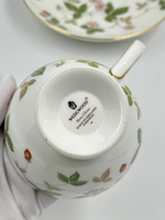 Чайная пара Wedgwood, Wild Strawberry