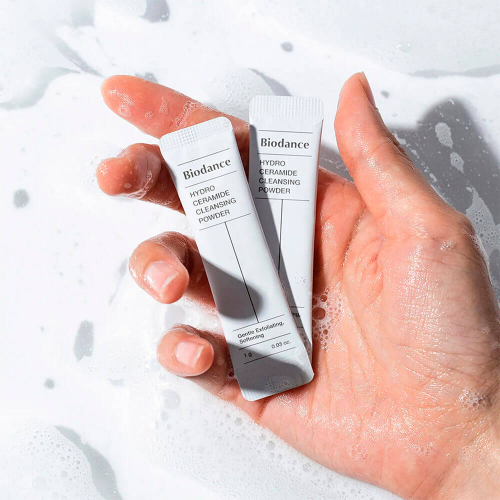 Biodance Hydro Ceramide Cleansing Powder увлажняющая энзимная пудра с церамидами