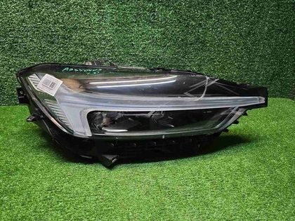 Фара правая Volvo XC60 2 (2021-2025) Full LED