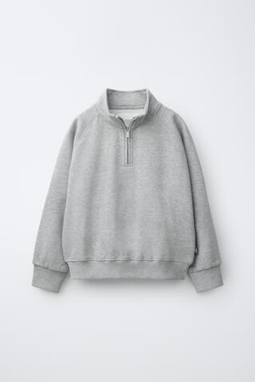 ZARA ОДНОТОННАЯ ТОЛСТОВКА С НАШИВКОЙ, СЕРЫЙ МЕЛАНЖ