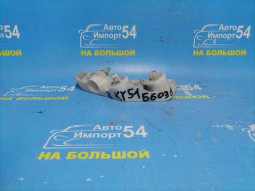 Крепление бампера переднее правое NISSAN FUGA 2009-2022