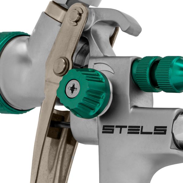 Краскораспылитель Stels AG 901 LVMP профессиональный, гравитационного типа, сопло 1.3 и 1.1 мм