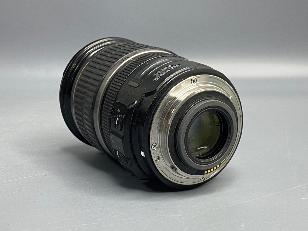 Canon EF-S 17-55mm f/2.8 IS USM