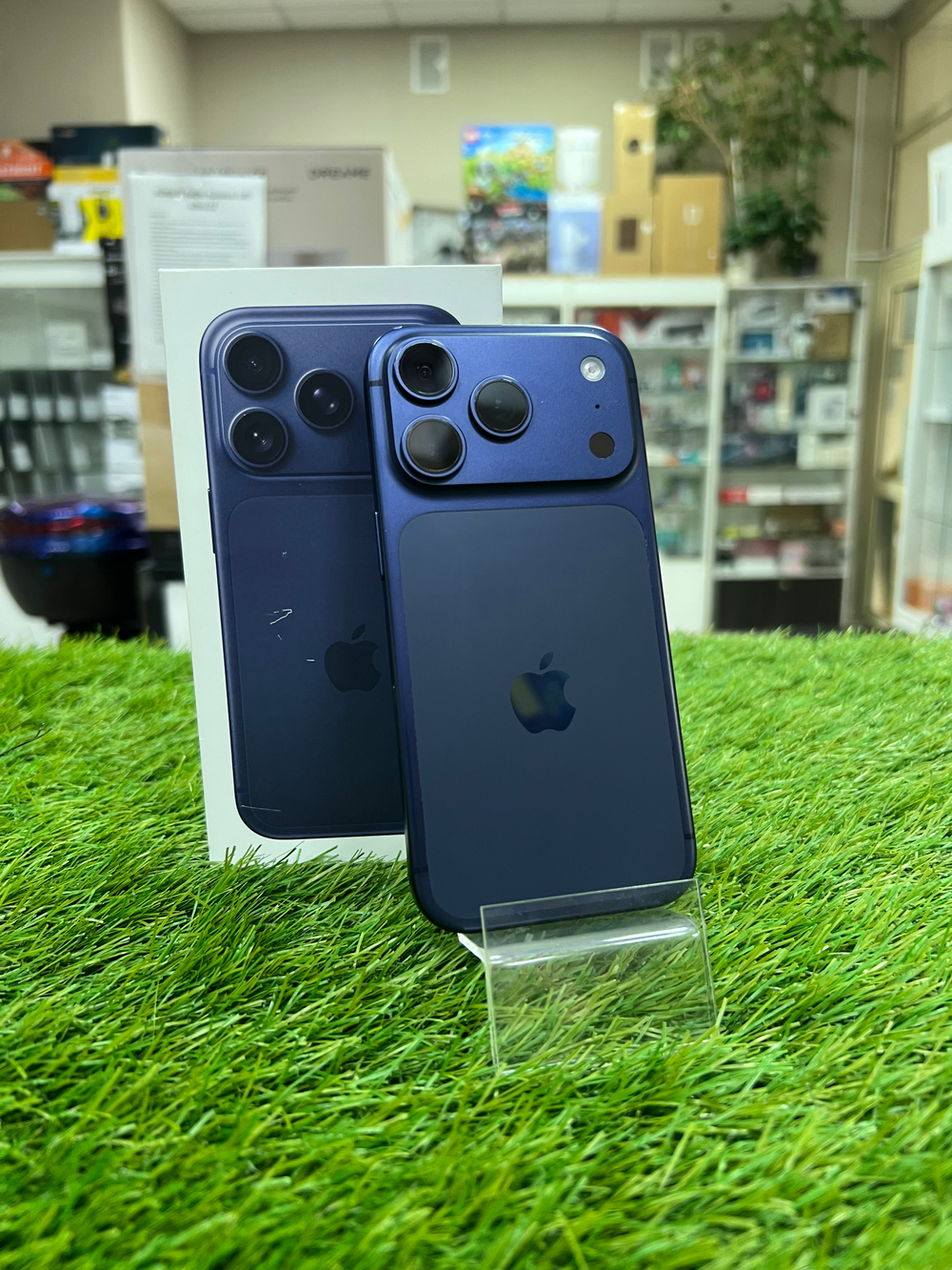 Б/У iPhone 17 Pro 256Gb Deep Blue