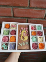 Коробка для 8 + 8 конфет + шоколад, с окном, белая 30×19.5×3 см