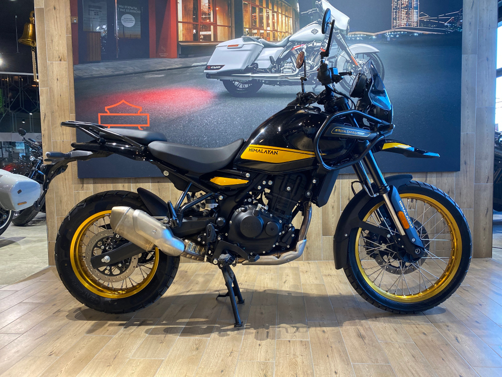 Royal Enfield Himalayan 450 Hanle Black (Premium / бескамерные шины) 2025