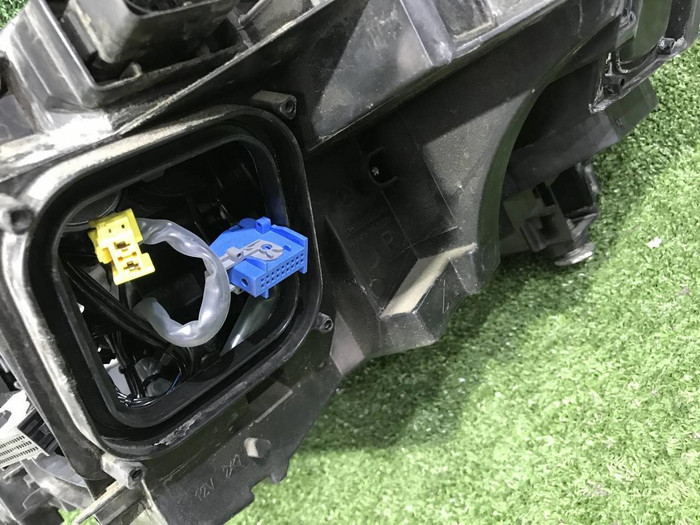 Фара правая Mercedes S W222 (2013-2017) LED