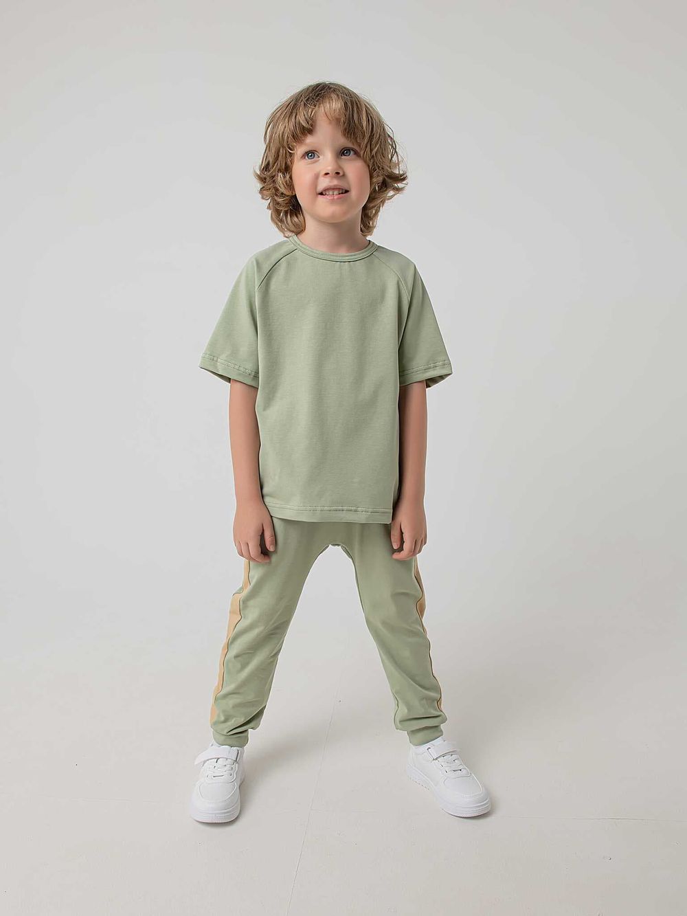 Мужской