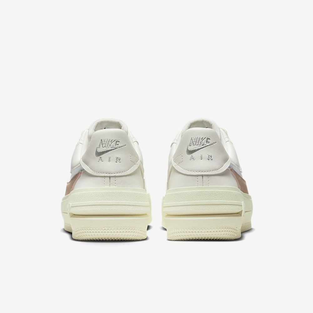 Кроссовки женские NIKE W AIR FORCE 1 PLT.AF.ORM