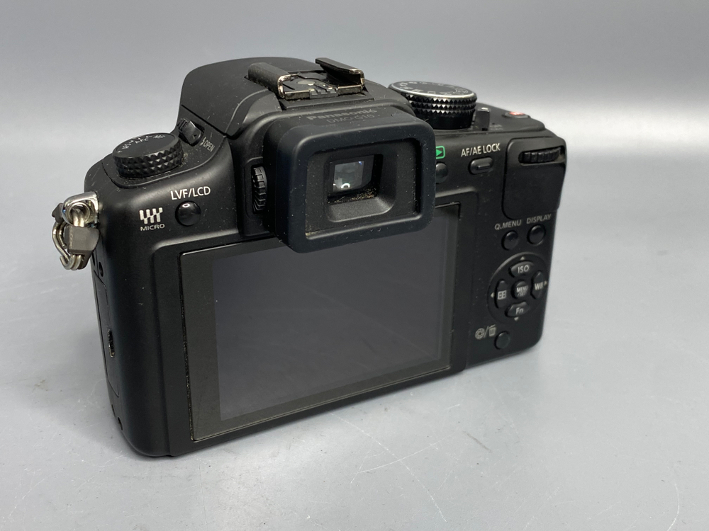 Panasonic Lumix DMC-G10 kit Lumix 14-42mm G Vario 3.5-5.6