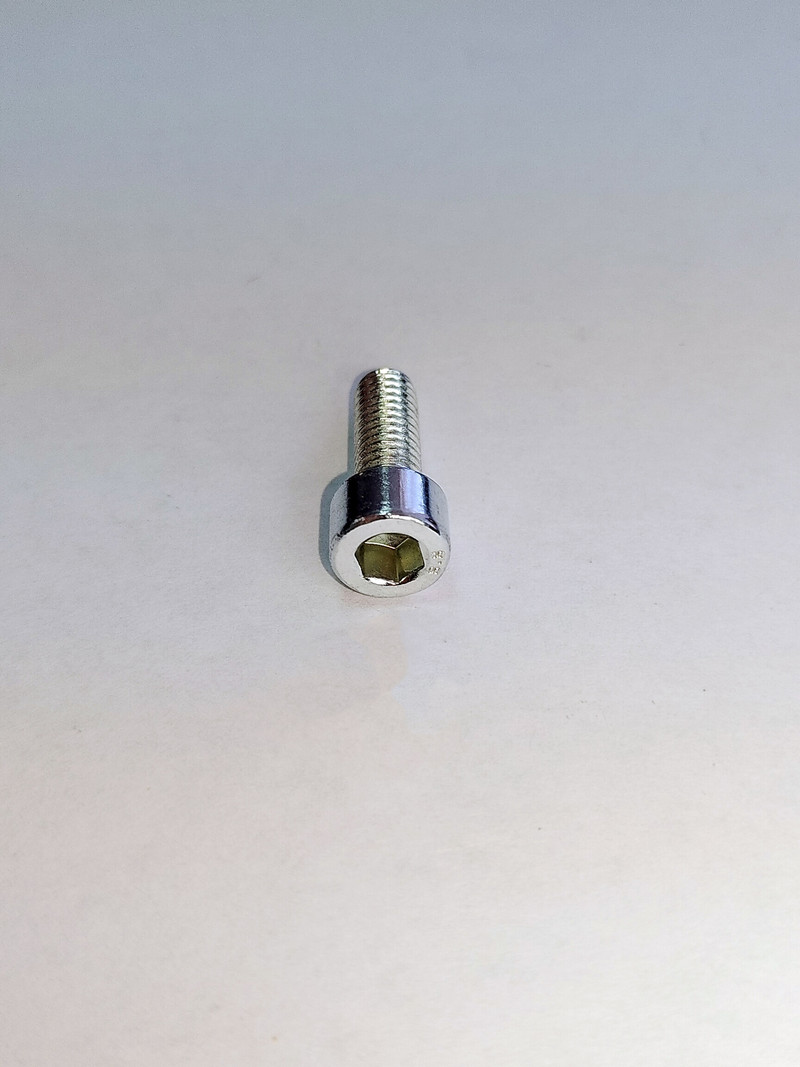6х16 ОЦ. Винт П/Р с внут.шестигр. к.п.8.8 DIN912 (10 шт)